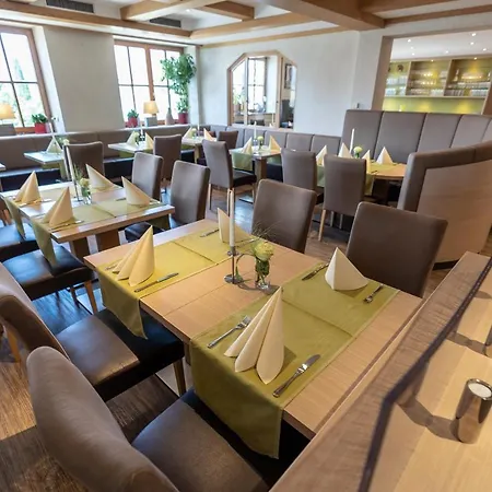 Zum Mohren Guest house Niederstotzingen