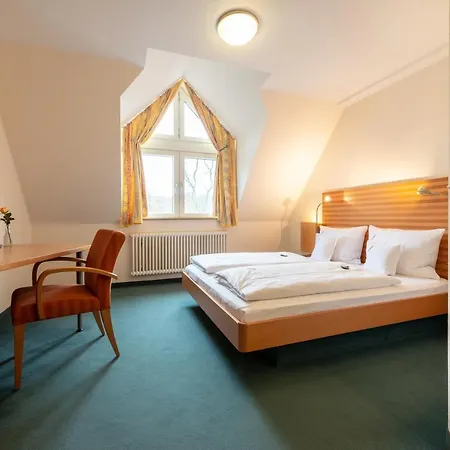 Guest house Zum Mohren 3*